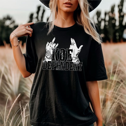 Koe Dependant Tee