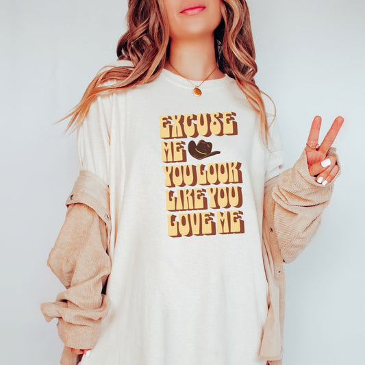 Retro Excuse Me Tee